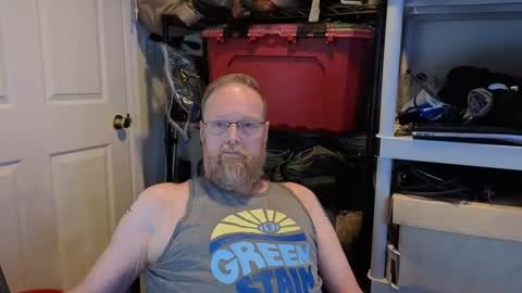 Snapshot of baltomoron69 chatting on 09.30.25 baltomoron69 online show from 09.30.25