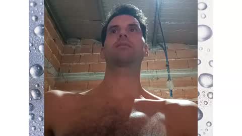 Snapshot of banana_argen_15 chatting on 01.16.25 Ezequiel online show from 01.16.25