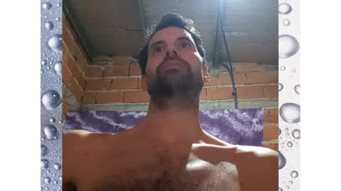 Snapshot of banana_argen_15 chatting on 01.31.25 Ezequiel online show from 01.31.25