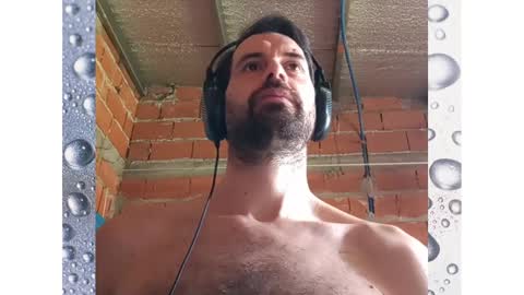 Snapshot of banana_argen_15 chatting on 02.11.25 Ezequiel online show from 02.11.25