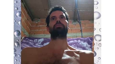 Snapshot of banana_argen_15 chatting on 02.17.25 Ezequiel online show from 02.17.25