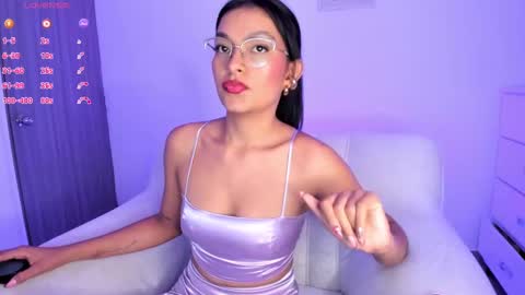 Snapshot of barbie_brunette3 chatting on 12.14.24 independet model online show from 12.14.24