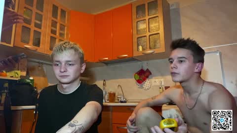 Snapshot of barney_kevin chatting on 12.02.24 Fansly  Barney  and Kevin T  online show from 12.02.24