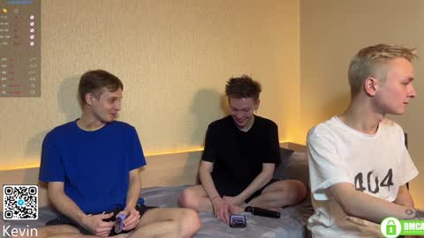 Snapshot of barney_kevin chatting on 01.07.25 Fansly  Barney  and Kevin T  online show from 01.07.25