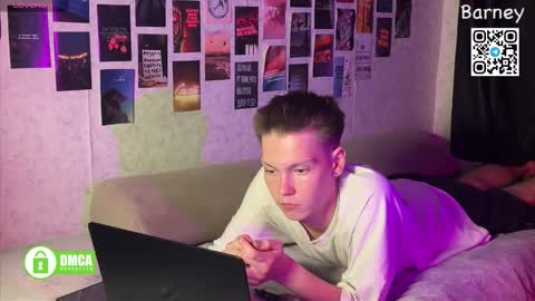 Snapshot of barney_kevin chatting on 09.24.25 Fansly  Barney  and Kevin T  online show from 09.24.25