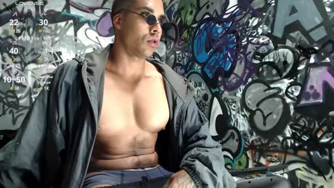 Snapshot of bbc_monster1 chatting on 01.06.25 Justin online show from 01.06.25