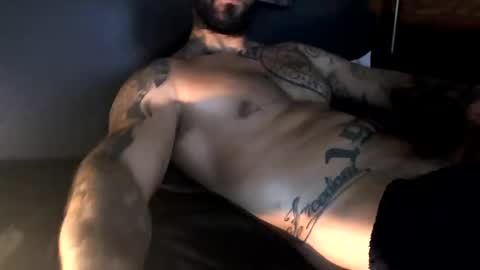 Snapshot of bby044 chatting on 12.18.24 bby044 online show from 12.18.24