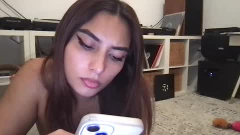 bbypiamia online show from 10.17.25
