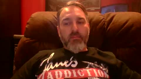 Snapshot of beardedambition chatting on 10.25.25 beardedambition online show from 10.25.25