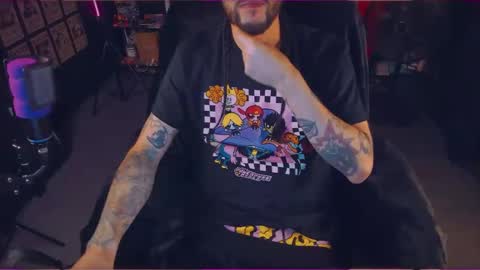 Snapshot of beastbxy chatting on 09.11.25 beast bxy online show from 09.11.25