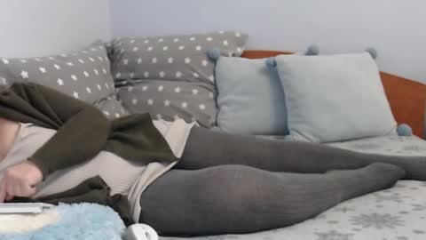 Snapshot of beatrice26 chatting on 12.13.24 beatrice26 online show from 12.13.24