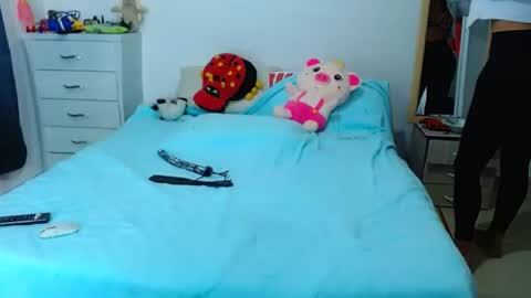 Snapshot of beautifullmoonxxx chatting on 11.08.25 beautifullmoonhot online show from 11.08.25