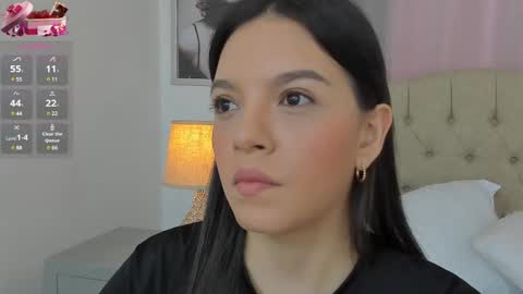 Snapshot of beautyari_ chatting on 02.26.25 Ariana Reyes online show from 02.26.25