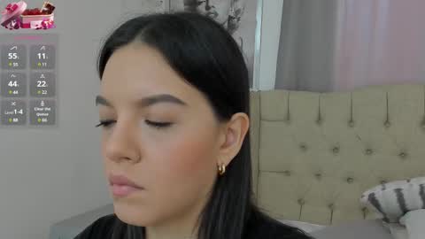 Snapshot of beautyari_ chatting on 03.01.25 Ariana Reyes online show from 03.01.25