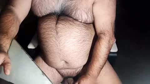 Snapshot of beers19 chatting on 10.04.25 beers19 online show from 10.04.25