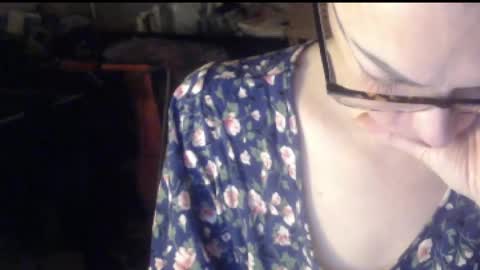 BeettyDream online show from 10.21.25