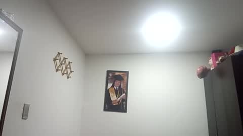 Snapshot of belcebu472402 chatting on 11.16.25 belcebu472402 online show from 11.16.25