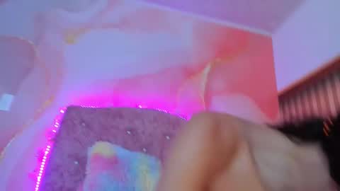 Snapshot of bella__sweets chatting on 03.02.25 Melanie online show from 03.02.25