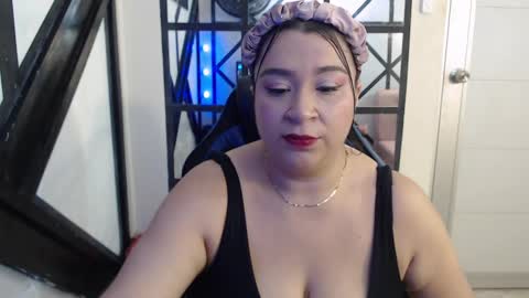 BELLA  online show from 10.11.25