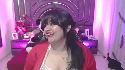 Snapshot of bella_taylor_a chatting on 01.16.25  Bella Taylore  online show from 01.16.25