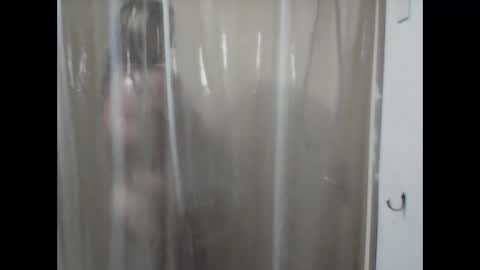 Snapshot of bellarose4uxo chatting on 10.01.25 bellarose4uxo online show from 10.01.25