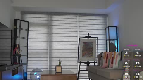 Snapshot of belle_adrienne chatting on 12.04.24 Belle Adrienne  IG  online show from 12.04.24