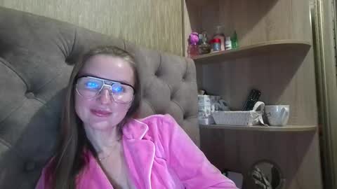 Amelia online show from 10.21.25