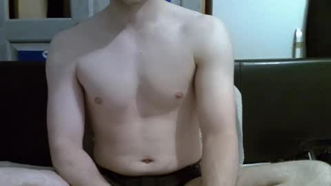 Snapshot of ben948900 chatting on 09.22.25 ben948900 online show from 09.22.25