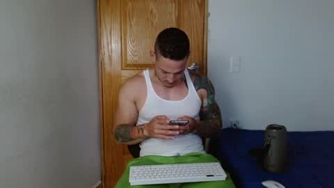 Snapshot of benjamin_isaac chatting on 12.03.24 benjamin_isaac online show from 12.03.24