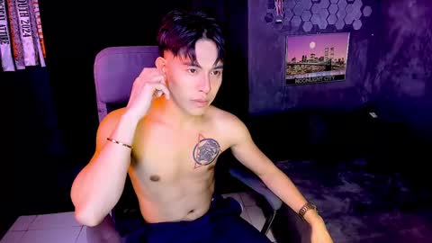 Snapshot of bentlyfuck chatting on 12.27.24 bentlyfuck online show from 12.27.24