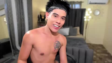 Snapshot of bentlyfuck chatting on 03.06.25 bentlyfuck online show from 03.06.25