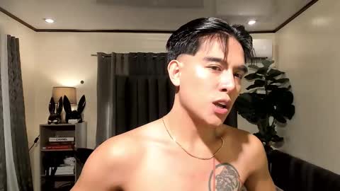 Snapshot of bentlyfuck chatting on 09.21.25 bentlyfuck online show from 09.21.25