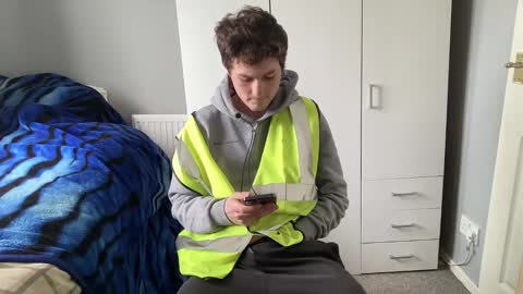 Snapshot of benwardle123 chatting on 03.10.25 READ MY BIO ---  --- READ MY BIO online show from 03.10.25