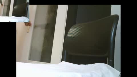 Snapshot of bernardo1968 chatting on 01.01.25 bernardo1968 online show from 01.01.25