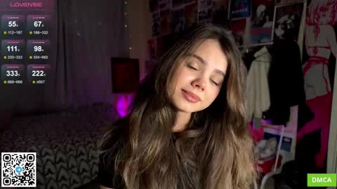 Emily  Stream every day  online show from 10.13.25