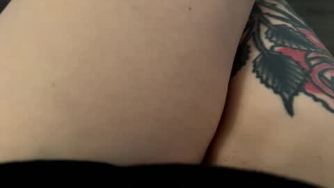 Snapshot of bexxxy420 chatting on 09.25.25 Bbzebracakes online show from 09.25.25