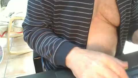 Snapshot of bi_and_more chatting on 02.05.25 Manfred online show from 02.05.25