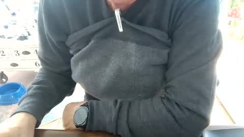 Snapshot of bi_and_more chatting on 11.03.25 Manfred online show from 11.03.25