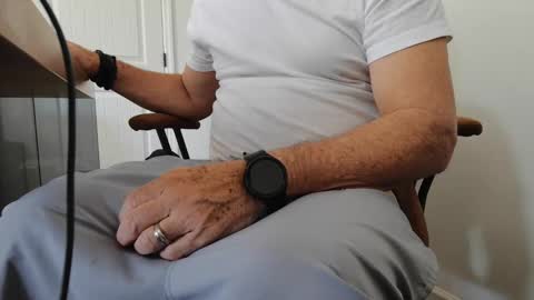 Snapshot of big8bi7 chatting on 02.28.25 big8bi7 online show from 02.28.25