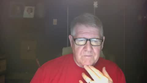 Snapshot of bigbeerdrinker1 chatting on 01.02.25 bigbeerdrinker online show from 01.02.25