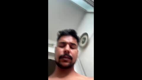 Snapshot of bigbrown_boy chatting on 09.20.25 bigbrown_boy online show from 09.20.25