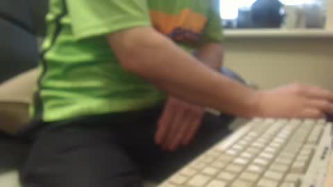 Snapshot of bigcurve chatting on 01.20.25 bigcurve online show from 01.20.25