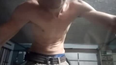 Snapshot of bigdickjohnny50164 chatting on 10.25.25 bigdickjohnny50164 online show from 10.25.25