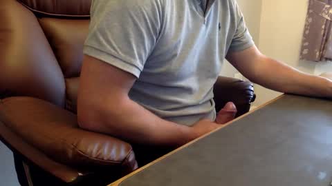 Snapshot of biggestjack1 chatting on 10.03.25 TheBiggestJack online show from 10.03.25