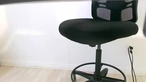 Snapshot of biggstikk chatting on 03.05.25 biggstikk online show from 03.05.25