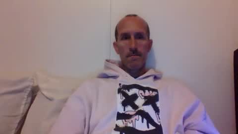 Snapshot of bighugemouthful chatting on 09.15.25 Chaz online show from 09.15.25