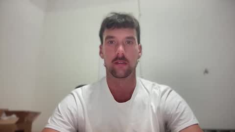 Snapshot of bigmachinejack chatting on 10.02.25 bigmachinejack online show from 10.02.25