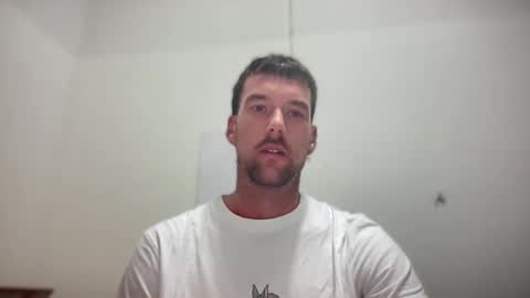 Snapshot of bigmachinejack chatting on 10.14.25 bigmachinejack online show from 10.14.25