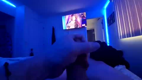 Snapshot of bigsmilekyle chatting on 02.16.25 bigsmilekyle online show from 02.16.25