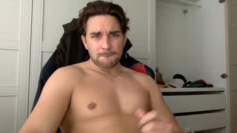 Snapshot of bikdig1 chatting on 12.30.24 bikdig1 online show from 12.30.24